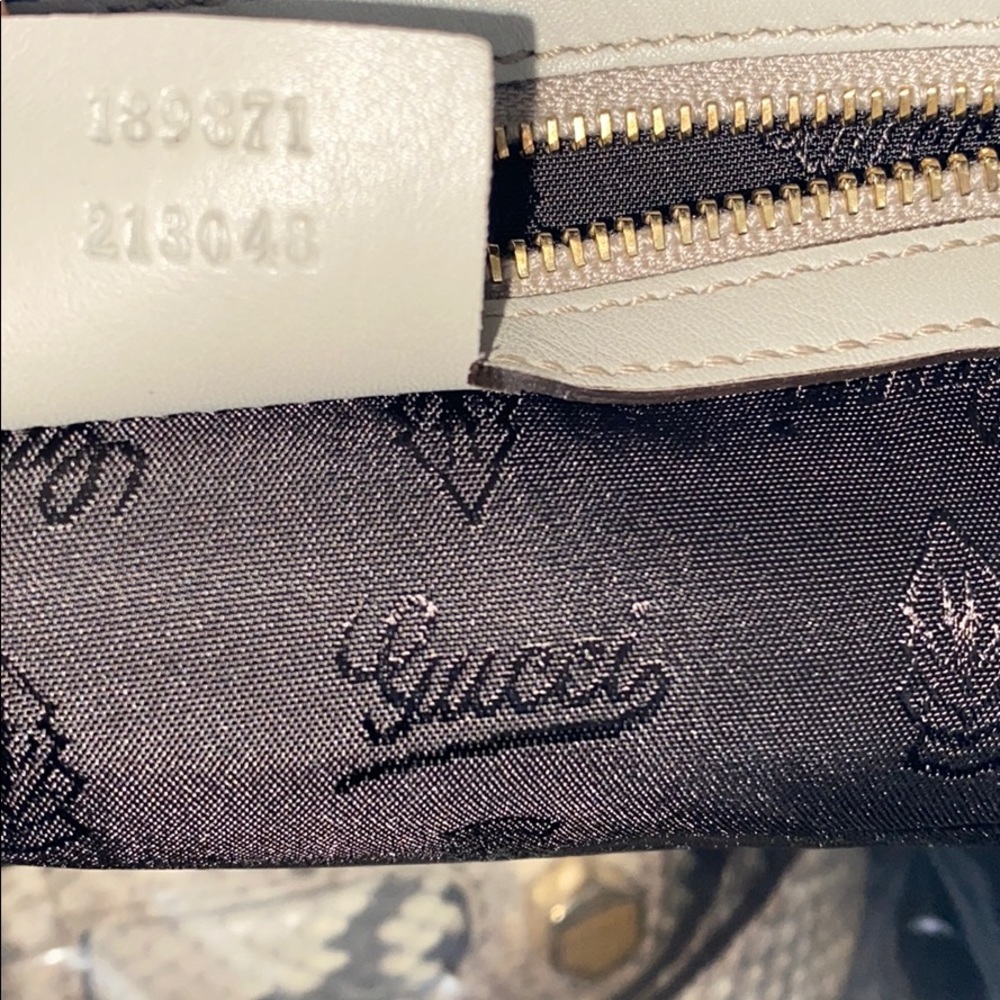 Gucci Python Leather Trim With Bamboo Handle - image 5